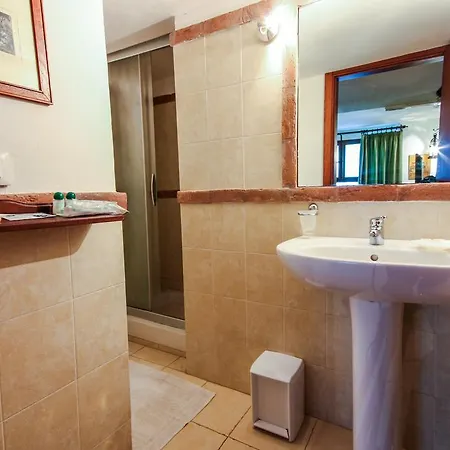 Hotel Al Cortiletto Reggio Calabria Zimmer foto